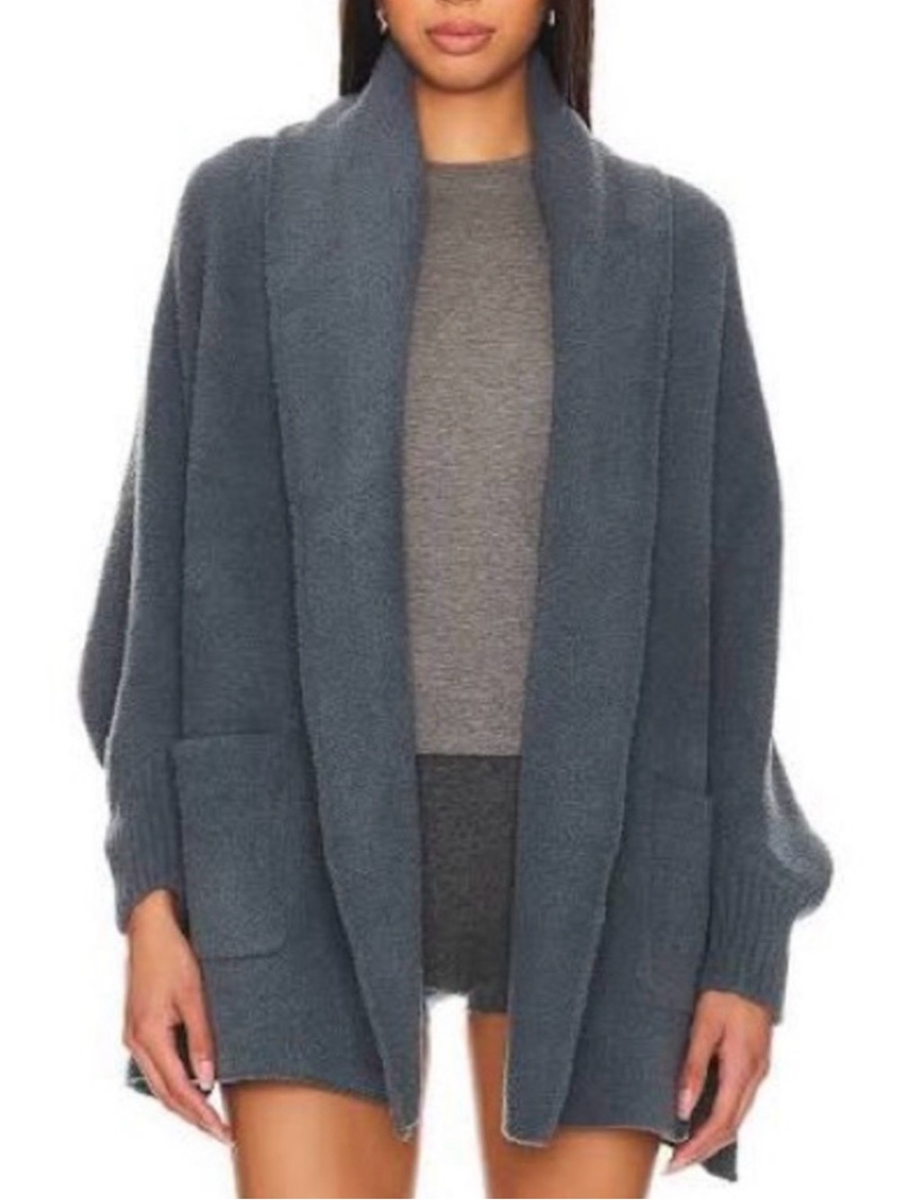 BAREFOOT DREAMS CozyChic Blanket Wrap